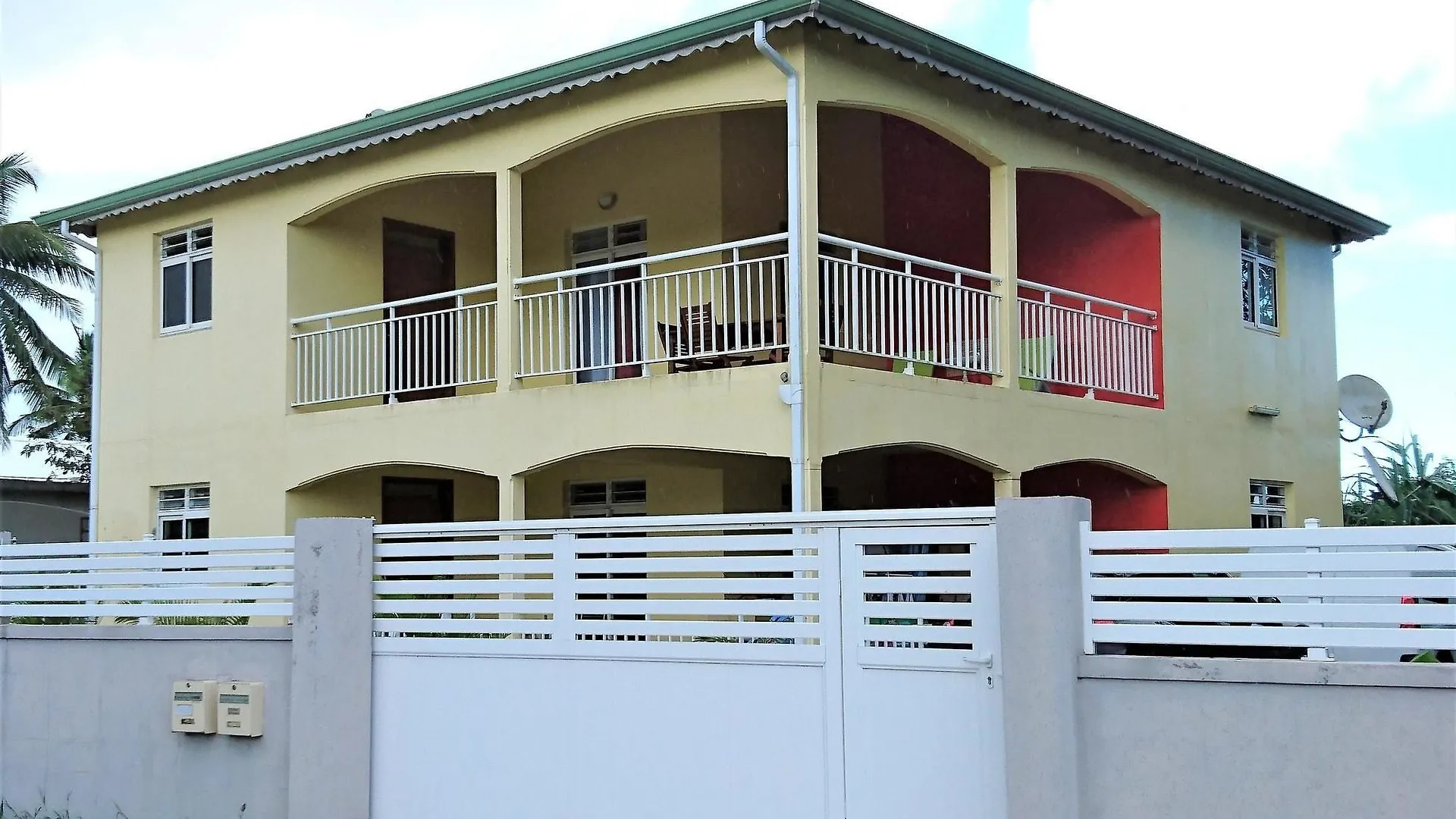 House With 2 Bedrooms In Sainte Rose, With Enclosed Garden And Wifi - 아파트 세인트 로즈