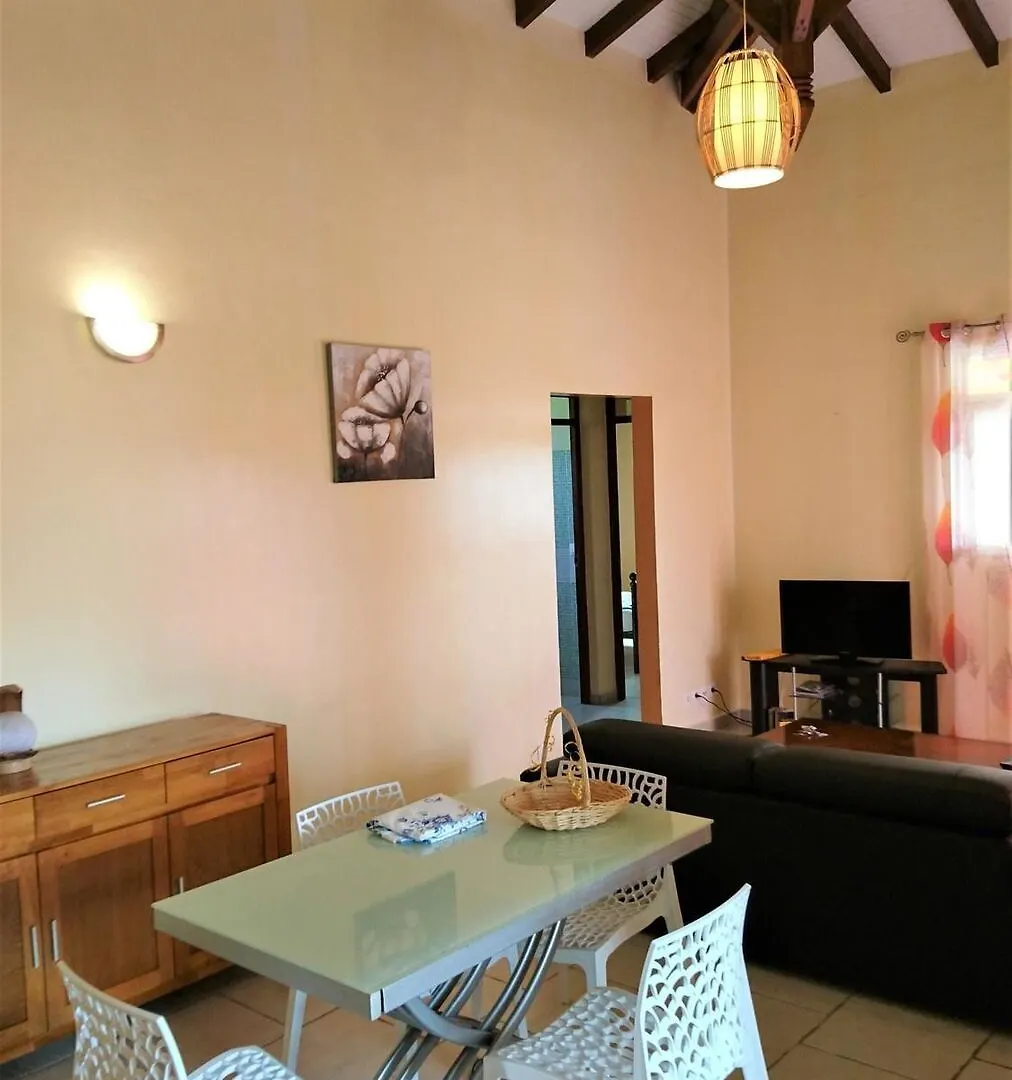 아파트 House With 2 Bedrooms In Sainte Rose, With Enclosed Garden And Wifi - 과달루프