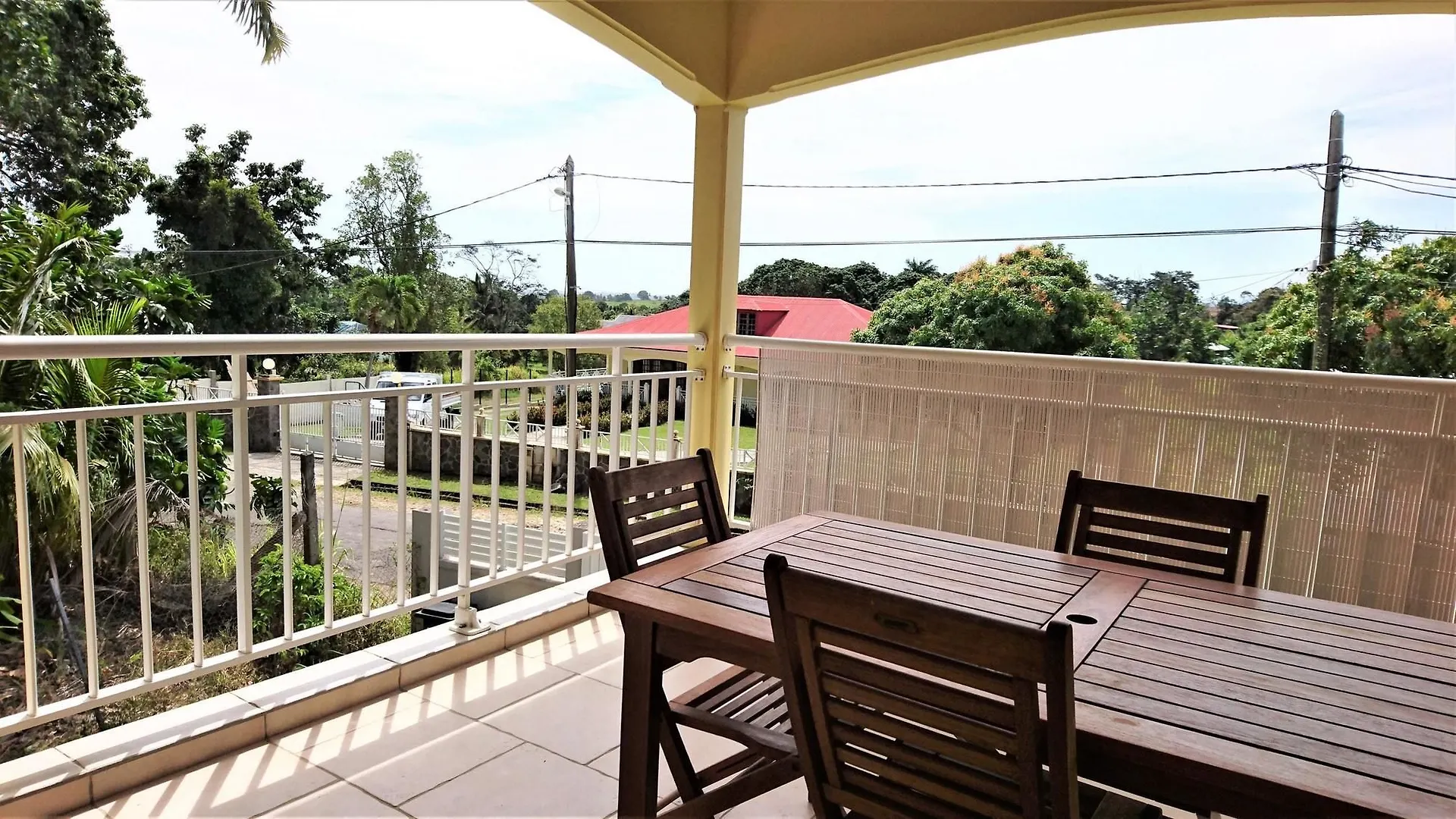 아파트 House With 2 Bedrooms In Sainte Rose, With Enclosed Garden And Wifi -